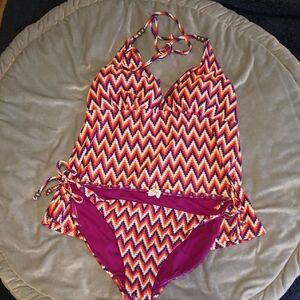 Womens' Zigzag Halter One-Piece Swimsuit in Pink